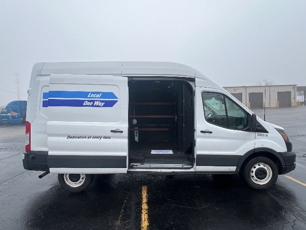 Cargo Van (Panel Van)-Light and Medium Duty Trucks-Ford-2022-Transit 250-Greeley-CO-78,119\n\t\tmiles-$ 38,000 - Image 25