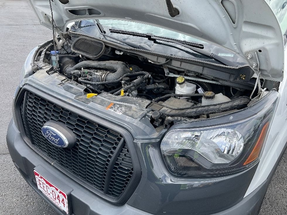 Cargo Van (Panel Van)-Light and Medium Duty Trucks-Ford-2022-Transit 250-Greeley-CO-81,144\n\t\tmiles-$ 37,750 - Image 24