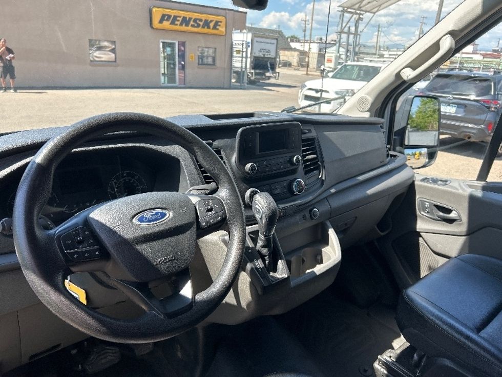 Cargo Van (Panel Van)-Light and Medium Duty Trucks-Ford-2022-Transit 250-Greeley-CO-81,608\n\t\tmiles-$ 37,750 - Image 17