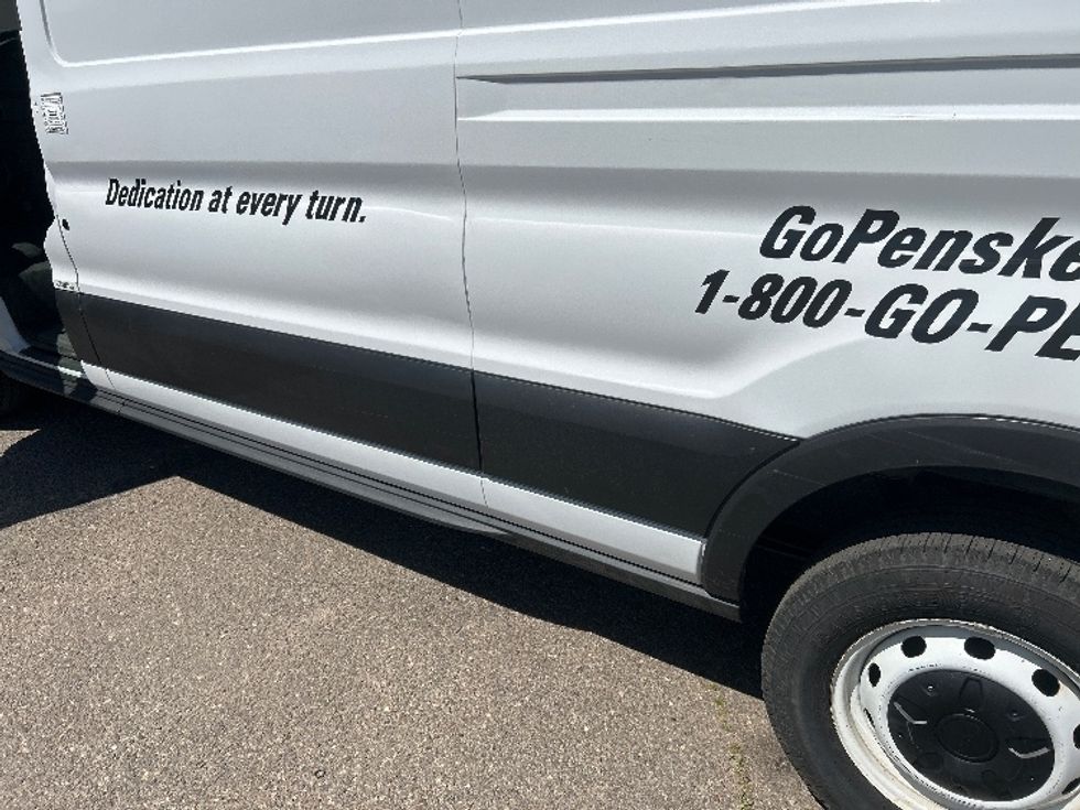 Cargo Van (Panel Van)-Light and Medium Duty Trucks-Ford-2022-Transit 250-Greeley-CO-81,608\n\t\tmiles-$ 37,750 - Image 23