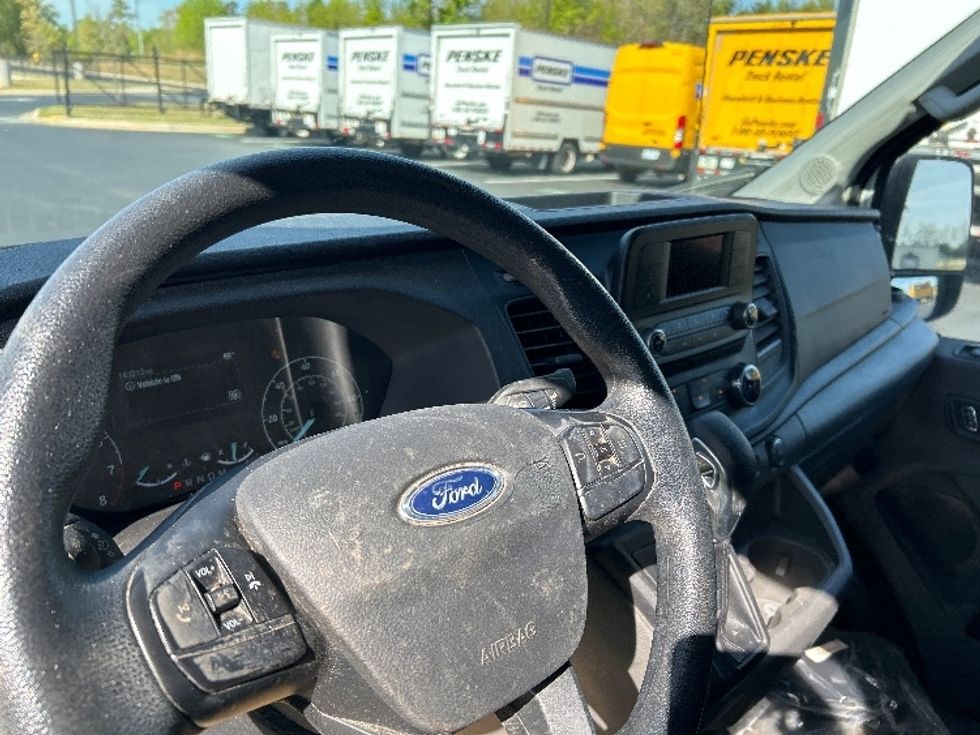 Cargo Van (Panel Van)-Light and Medium Duty Trucks-Ford-2022-Transit 250-Greensboro-NC-139,031\n\t\tmiles-$ 26,000 - Image 17