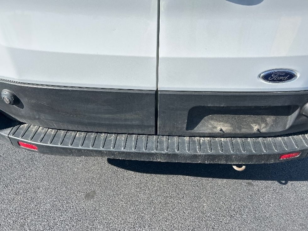 Cargo Van (Panel Van)-Light and Medium Duty Trucks-Ford-2022-Transit 250-Greensboro-NC-139,031\n\t\tmiles-$ 26,000 - Image 9