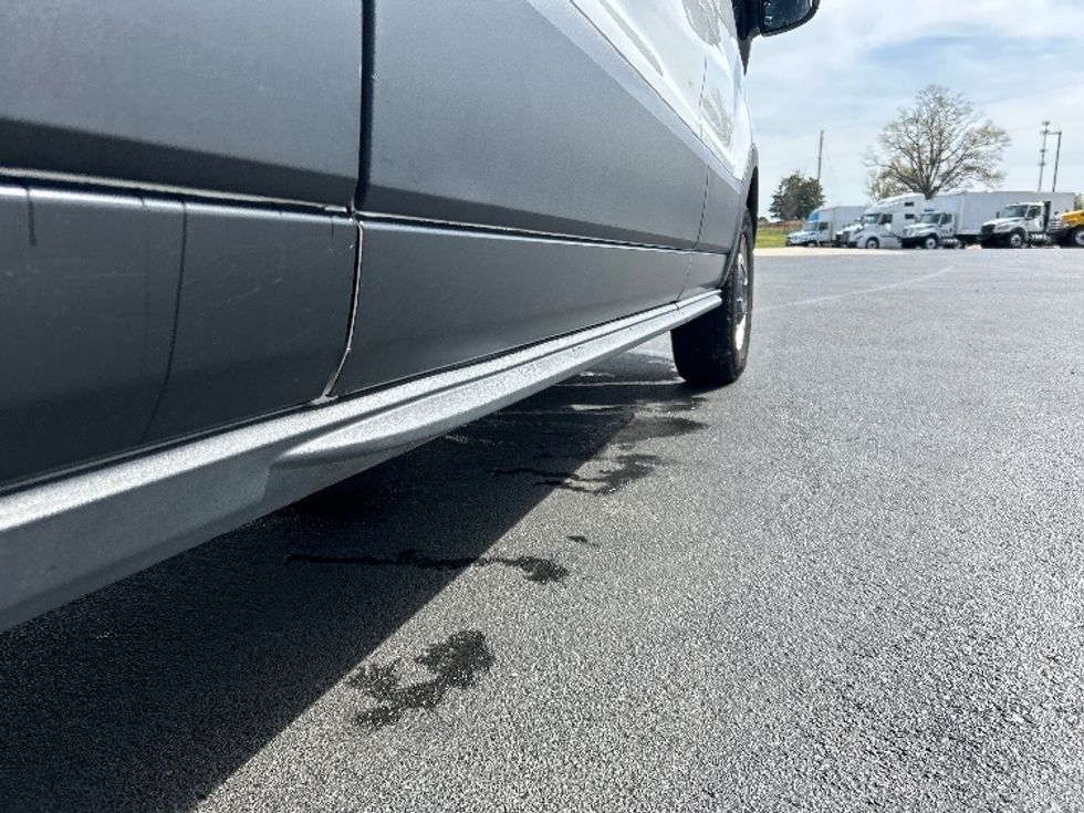 Cargo Van (Panel Van)-Light and Medium Duty Trucks-Ford-2022-Transit 250-Greensboro-NC-145,738\n\t\tmiles-$ 26,500 - Image 12