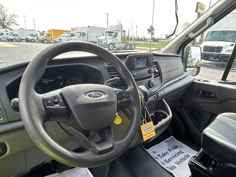 Cargo Van (Panel Van)-Light and Medium Duty Trucks-Ford-2022-Transit 250-Greensboro-NC-145,738\n\t\tmiles-$ 26,500 - Image 15
