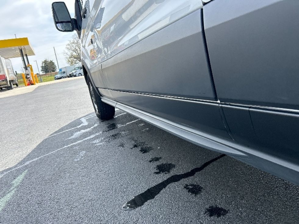 Cargo Van (Panel Van)-Light and Medium Duty Trucks-Ford-2022-Transit 250-Greensboro-NC-145,738\n\t\tmiles-$ 26,500 - Image 5