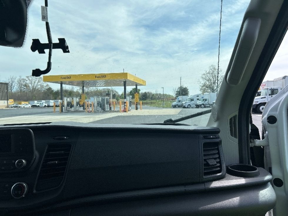 Cargo Van (Panel Van)-Light and Medium Duty Trucks-Ford-2022-Transit 250-Greensboro-NC-146,603\n\t\tmiles-$ 26,500 - Image 19