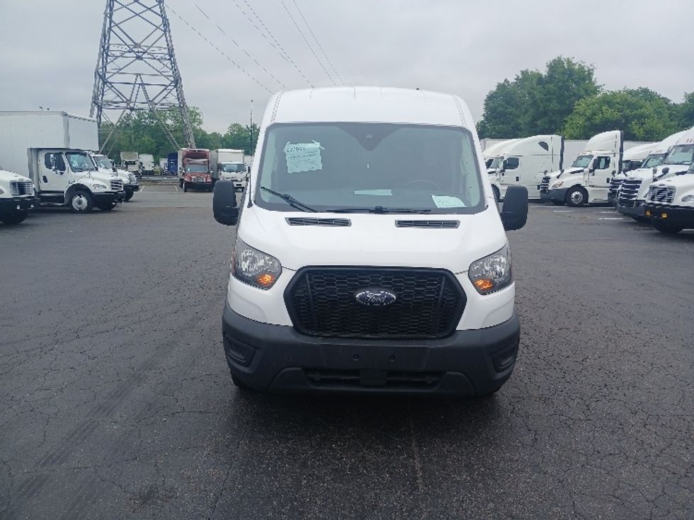 Cargo Van (Panel Van)-Light and Medium Duty Trucks-Ford-2022-Transit 250-Greensboro-NC-175,913\n\t\tmiles-$ 20,500 - Image 2