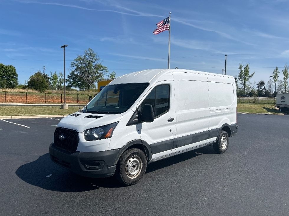 Cargo Van (Panel Van)-Light and Medium Duty Trucks-Ford-2022-Transit 250-Greensboro-NC-191,541\n\t\tmiles-$ 19,750 - Image 3