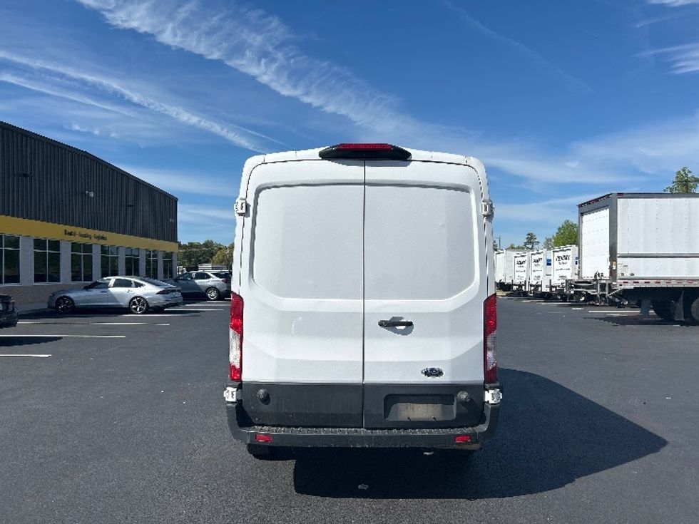 Cargo Van (Panel Van)-Light and Medium Duty Trucks-Ford-2022-Transit 250-Greensboro-NC-191,541\n\t\tmiles-$ 19,750 - Image 7