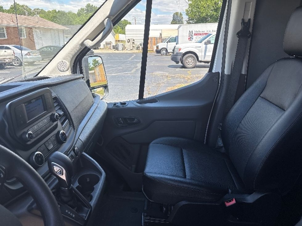 Cargo Van (Panel Van)-Light and Medium Duty Trucks-Ford-2022-Transit 250-Greensboro-NC-84,858\n\t\tmiles-$ 37,500 - Image 17