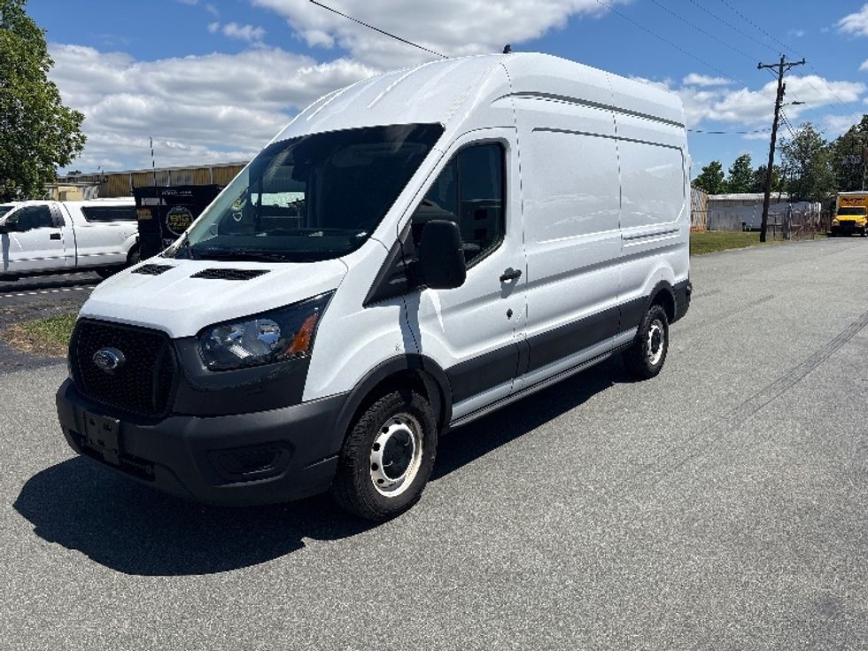 Cargo Van (Panel Van)-Light and Medium Duty Trucks-Ford-2022-Transit 250-Greensboro-NC-84,858\n\t\tmiles-$ 37,500 - Image 3