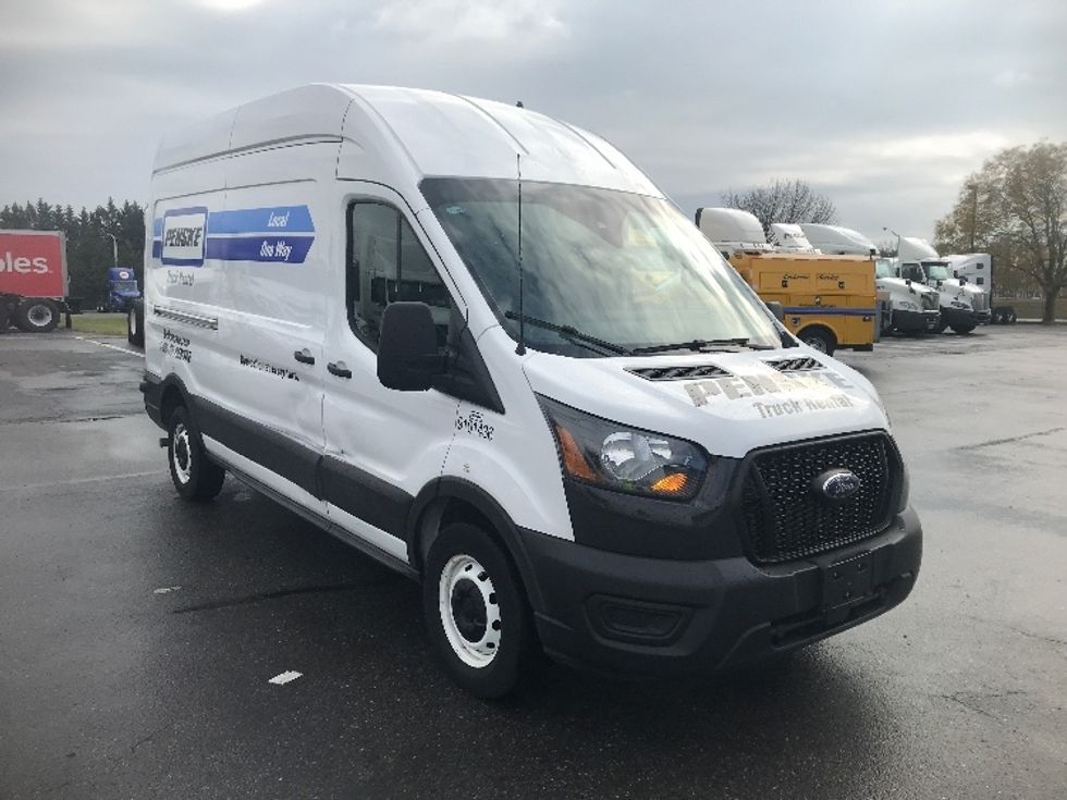 Cargo Van (Panel Van)-Light and Medium Duty Trucks-Ford-2022-Transit 250-Hagerstown-MD-76,434\n\t\tmiles-$ 38,000 - Image 1