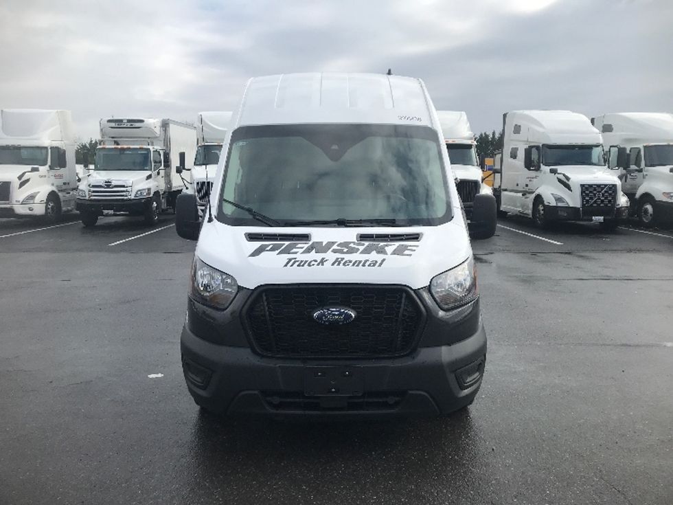 2022 Ford Transit photo 2