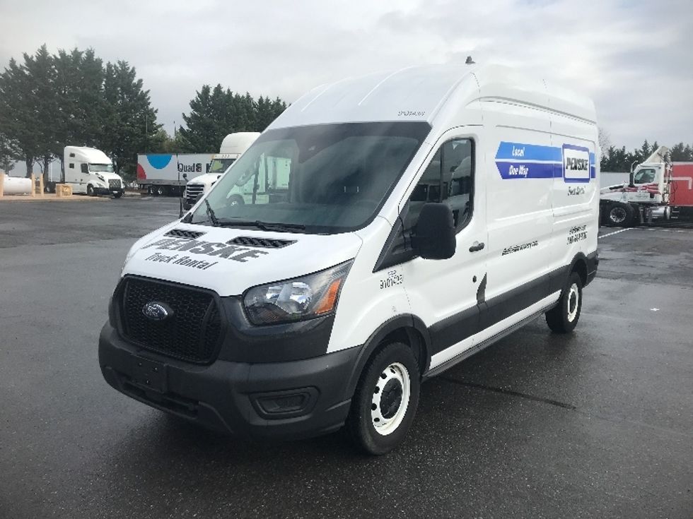 2022 Ford Transit photo 3