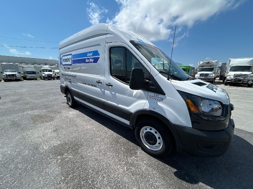 Cargo Van (Panel Van)-Light and Medium Duty Trucks-Ford-2022-Transit 250-Harahan-LA-46,545\n\t\tmiles-$ 40,750 - Image 1