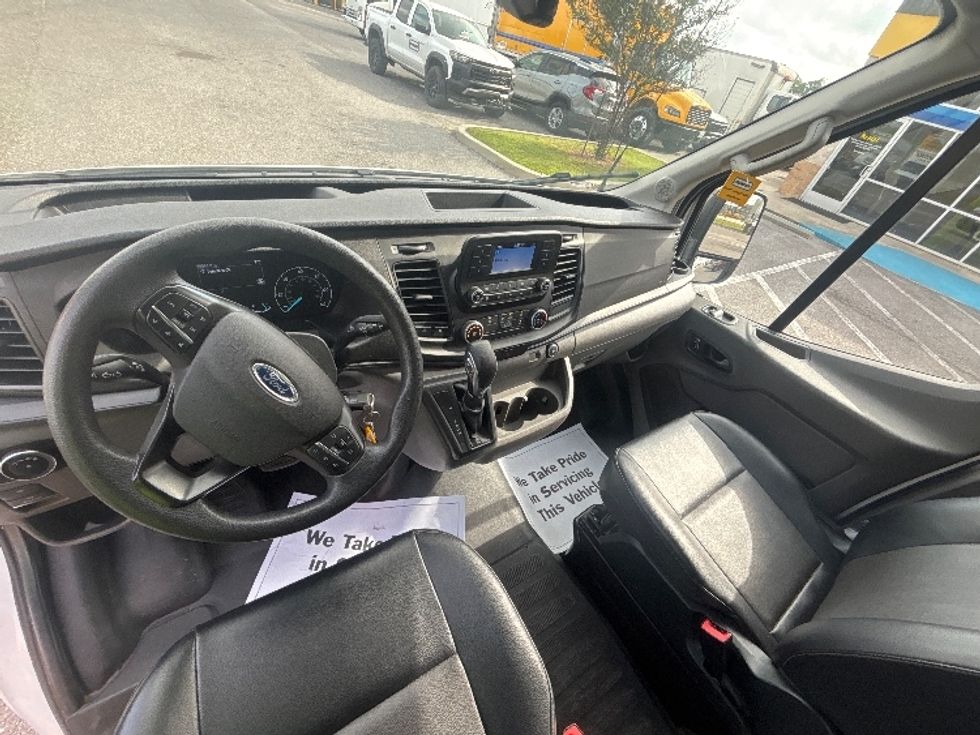 Cargo Van (Panel Van)-Light and Medium Duty Trucks-Ford-2022-Transit 250-Harahan-LA-64,156\n\t\tmiles-$ 39,750 - Image 18