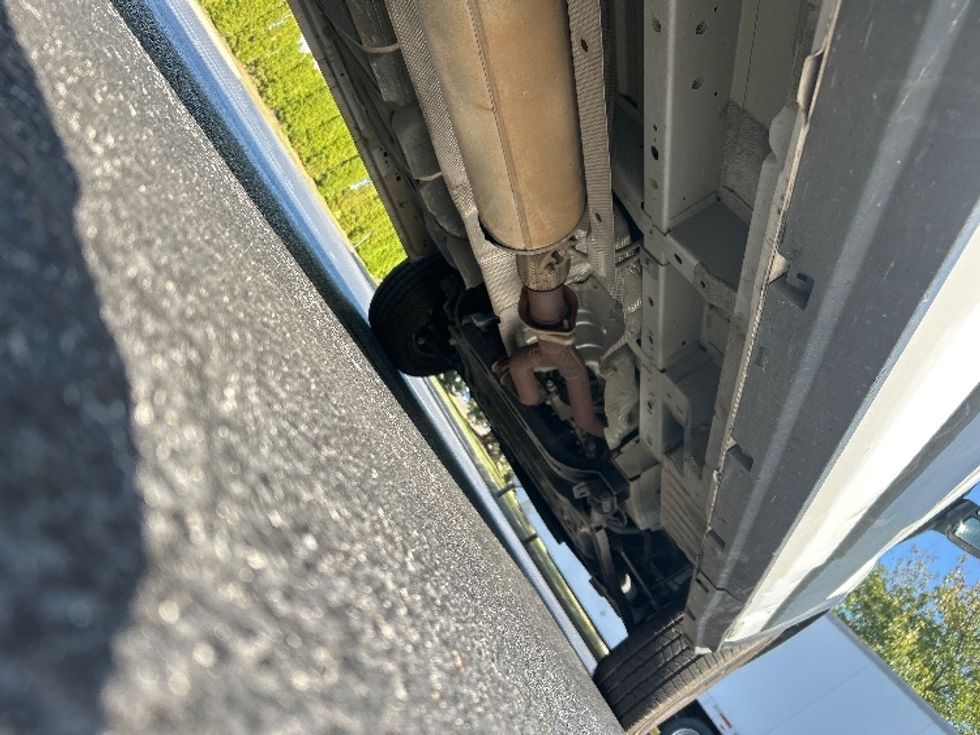 Cargo Van (Panel Van)-Light and Medium Duty Trucks-Ford-2022-Transit 250-Harrisburg-PA-141,000\n\t\tmiles-$ 27,500 - Image 13