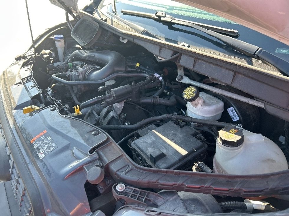 Cargo Van (Panel Van)-Light and Medium Duty Trucks-Ford-2022-Transit 250-Harrisburg-PA-141,000\n\t\tmiles-$ 27,500 - Image 23