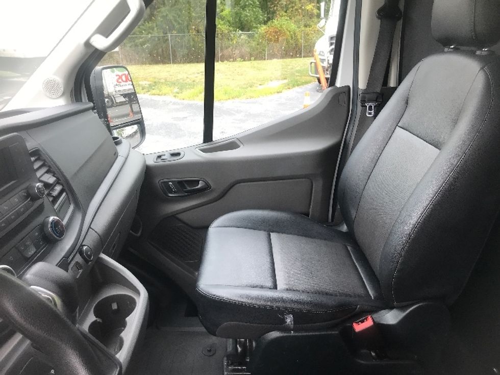 Cargo Van (Panel Van)-Light and Medium Duty Trucks-Ford-2022-Transit 250-Harrisburg-PA-158,176\n\t\tmiles-$ 25,000 - Image 19
