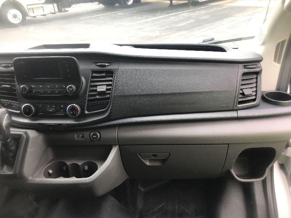 Cargo Van (Panel Van)-Light and Medium Duty Trucks-Ford-2022-Transit 250-Harrisburg-PA-158,176\n\t\tmiles-$ 25,000 - Image 21