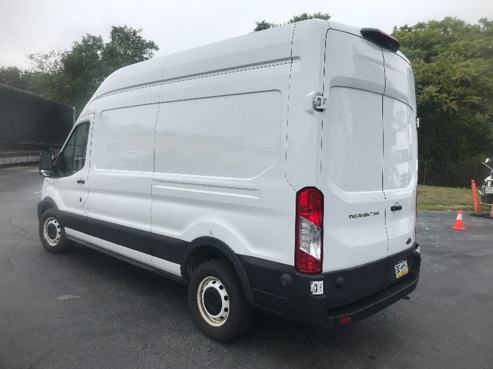 Cargo Van (Panel Van)-Light and Medium Duty Trucks-Ford-2022-Transit 250-Harrisburg-PA-158,176\n\t\tmiles-$ 25,000 - Image 6