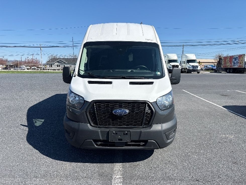 Cargo Van (Panel Van)-Light and Medium Duty Trucks-Ford-2022-Transit 250-Harrisburg-PA-76,587\n\t\tmiles-$ 40,500 - Image 2