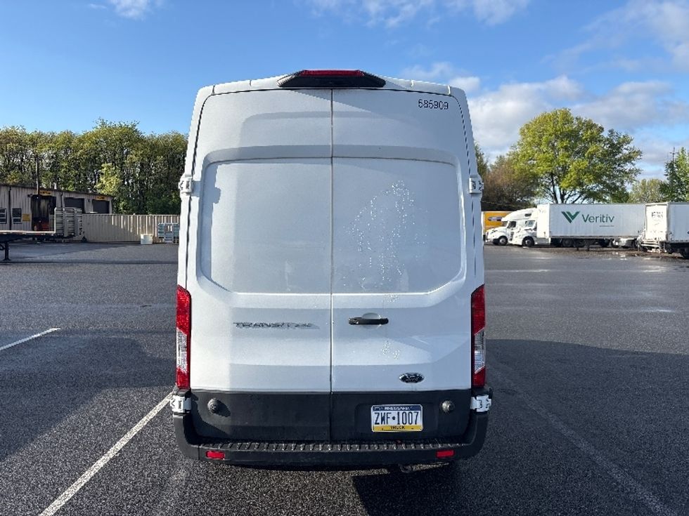 Cargo Van (Panel Van)-Light and Medium Duty Trucks-Ford-2022-Transit 250-Harrisburg-PA-78,252\n\t\tmiles-$ 39,000 - Image 6
