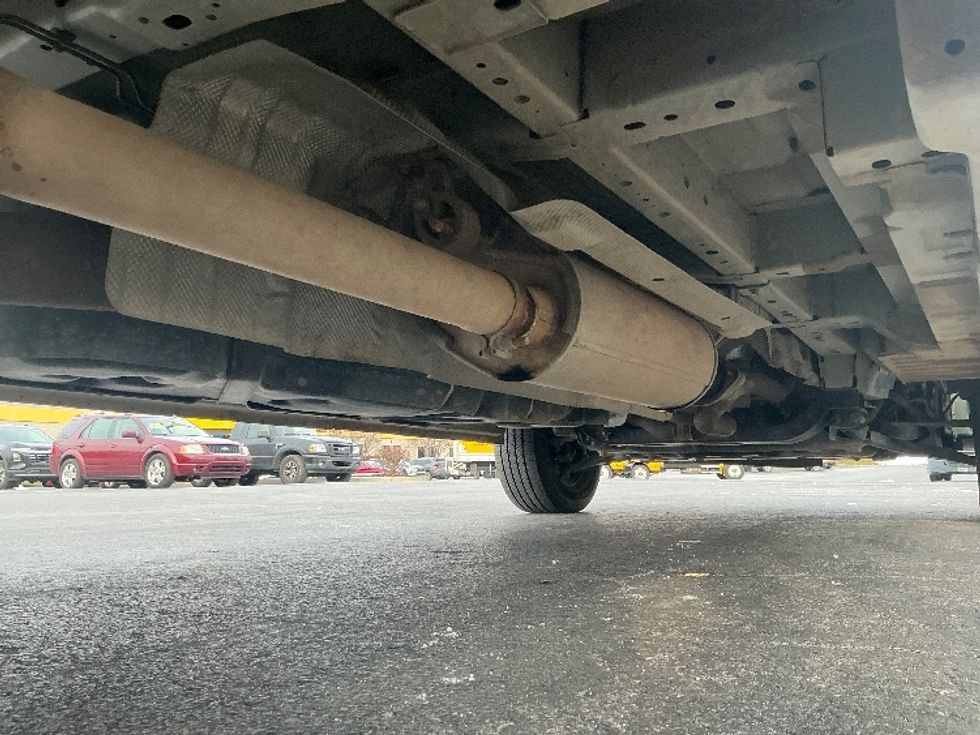 Cargo Van (Panel Van)-Light and Medium Duty Trucks-Ford-2022-Transit 250-Harrisburg-PA-81,589\n\t\tmiles-$ 37,500 - Image 14