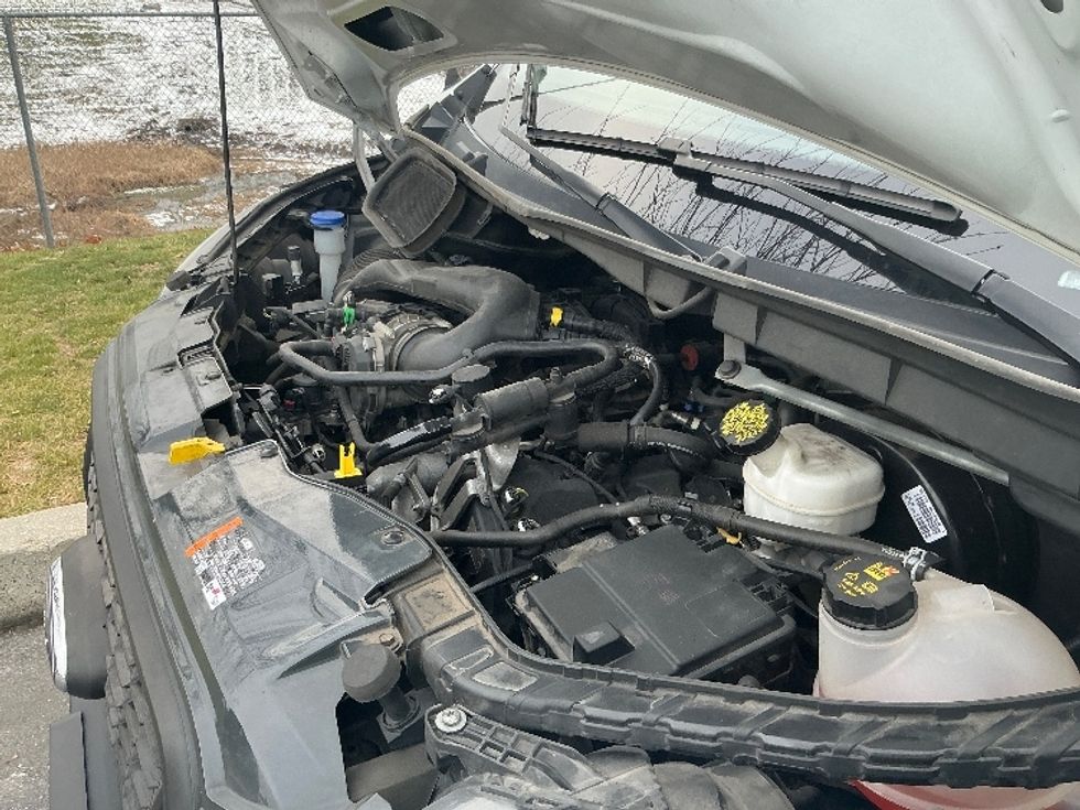 Cargo Van (Panel Van)-Light and Medium Duty Trucks-Ford-2022-Transit 250-Harrisburg-PA-81,589\n\t\tmiles-$ 37,500 - Image 24