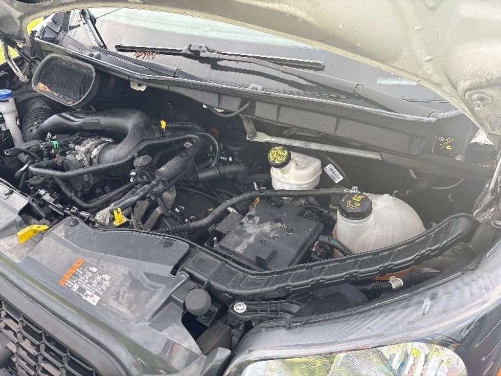 Cargo Van (Panel Van)-Light and Medium Duty Trucks-Ford-2022-Transit 250-Harrisburg-PA-83,111\n\t\tmiles-$ 38,500 - Image 20