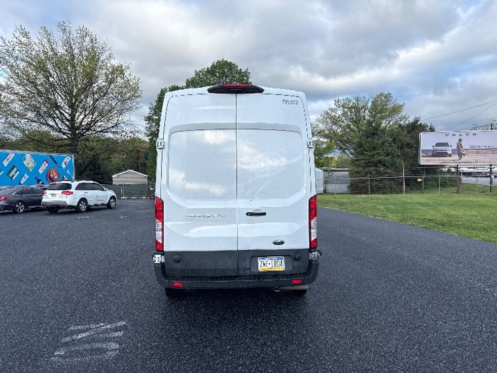 Cargo Van (Panel Van)-Light and Medium Duty Trucks-Ford-2022-Transit 250-Harrisburg-PA-83,111\n\t\tmiles-$ 38,500 - Image 6