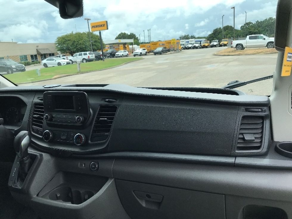 Cargo Van (Panel Van)-Light and Medium Duty Trucks-Ford-2022-Transit 250-Homewood-AL-108,650\n\t\tmiles-$ 33,000 - Image 21