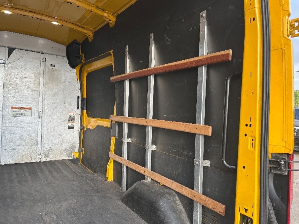 Cargo Van (Panel Van)-Light and Medium Duty Trucks-Ford-2022-Transit 250-Houston-TX-111,051\n\t\tmiles-$ 30,000 - Image 12