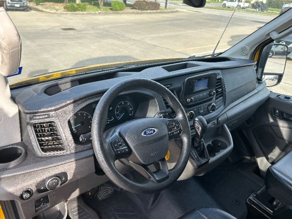 Cargo Van (Panel Van)-Light and Medium Duty Trucks-Ford-2022-Transit 250-Houston-TX-111,051\n\t\tmiles-$ 30,000 - Image 17