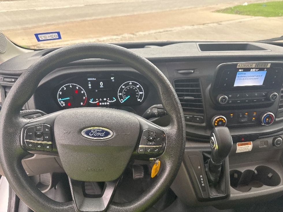 Cargo Van (Panel Van)-Light and Medium Duty Trucks-Ford-2022-Transit 250-Houston-TX-81,861\n\t\tmiles-$ 39,750 - Image 15