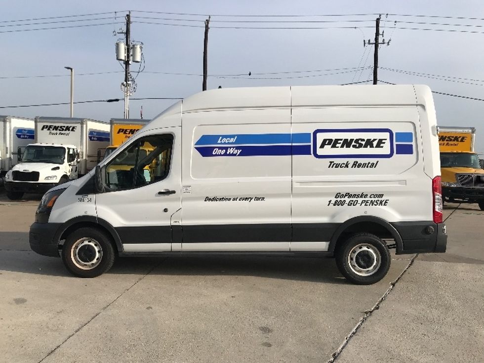 Cargo Van (Panel Van)-Light and Medium Duty Trucks-Ford-2022-Transit 250-Houston-TX-84,665\n\t\tmiles-$ 37,500 - Image 4
