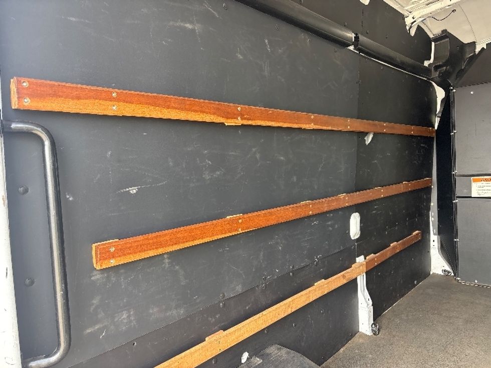 Cargo Van (Panel Van)-Light and Medium Duty Trucks-Ford-2022-Transit 250-Houston-TX-89,266\n\t\tmiles-$ 38,750 - Image 9