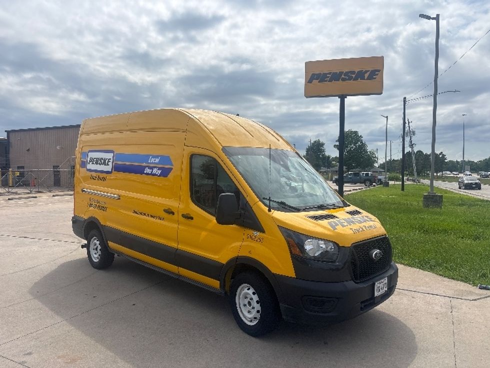 Cargo Van (Panel Van)-Light and Medium Duty Trucks-Ford-2022-Transit 250-Houston-TX-90,508\n\t\tmiles-$ 34,000 - Image 1