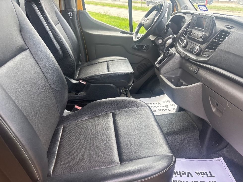 Cargo Van (Panel Van)-Light and Medium Duty Trucks-Ford-2022-Transit 250-Houston-TX-90,508\n\t\tmiles-$ 34,000 - Image 18