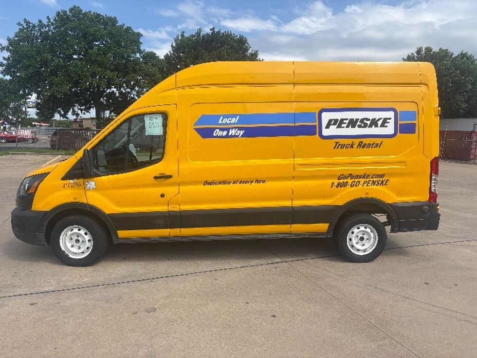 Cargo Van (Panel Van)-Light and Medium Duty Trucks-Ford-2022-Transit 250-Houston-TX-90,508\n\t\tmiles-$ 34,000 - Image 4