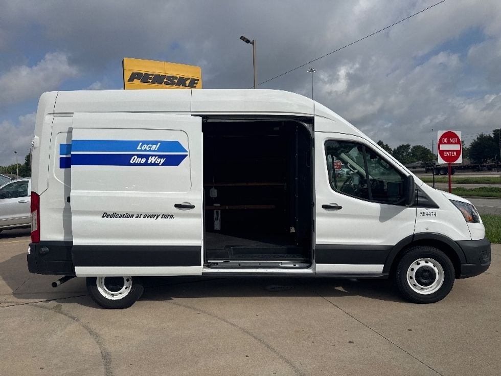 Cargo Van (Panel Van)-Light and Medium Duty Trucks-Ford-2022-Transit 250-Houston-TX-97,703\n\t\tmiles-$ 36,000 - Image 22