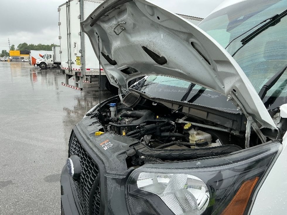 Cargo Van (Panel Van)-Light and Medium Duty Trucks-Ford-2022-Transit 250-Indianapolis-IN-84,103\n\t\tmiles-$ 38,000 - Image 24