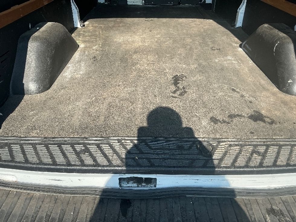 Cargo Van (Panel Van)-Light and Medium Duty Trucks-Ford-2022-Transit 250-Jacksonville-FL-145,770\n\t\tmiles-$ 28,000 - Image 9