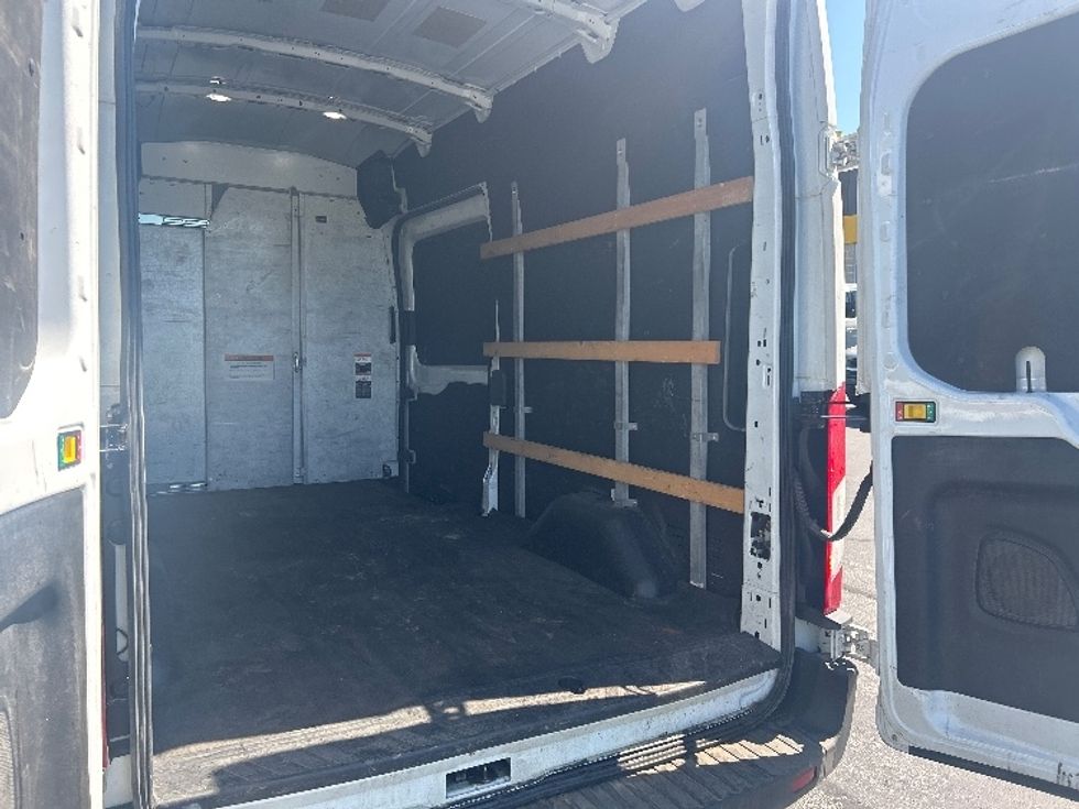 Cargo Van (Panel Van)-Light and Medium Duty Trucks-Ford-2022-Transit 250-Jessup-MD-63,455\n\t\tmiles-$ 38,250 - Image 11