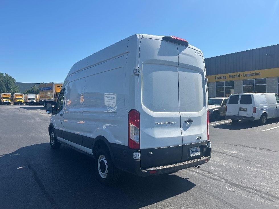 Cargo Van (Panel Van)-Light and Medium Duty Trucks-Ford-2022-Transit 250-Jessup-MD-63,455\n\t\tmiles-$ 38,250 - Image 6