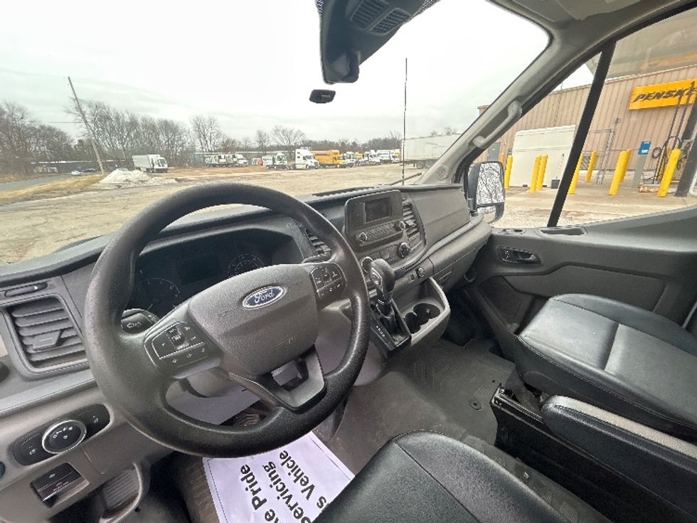 Cargo Van (Panel Van)-Light and Medium Duty Trucks-Ford-2022-Transit 250-Kalamazoo-MI-109,750\n\t\tmiles-$ 34,500 - Image 17