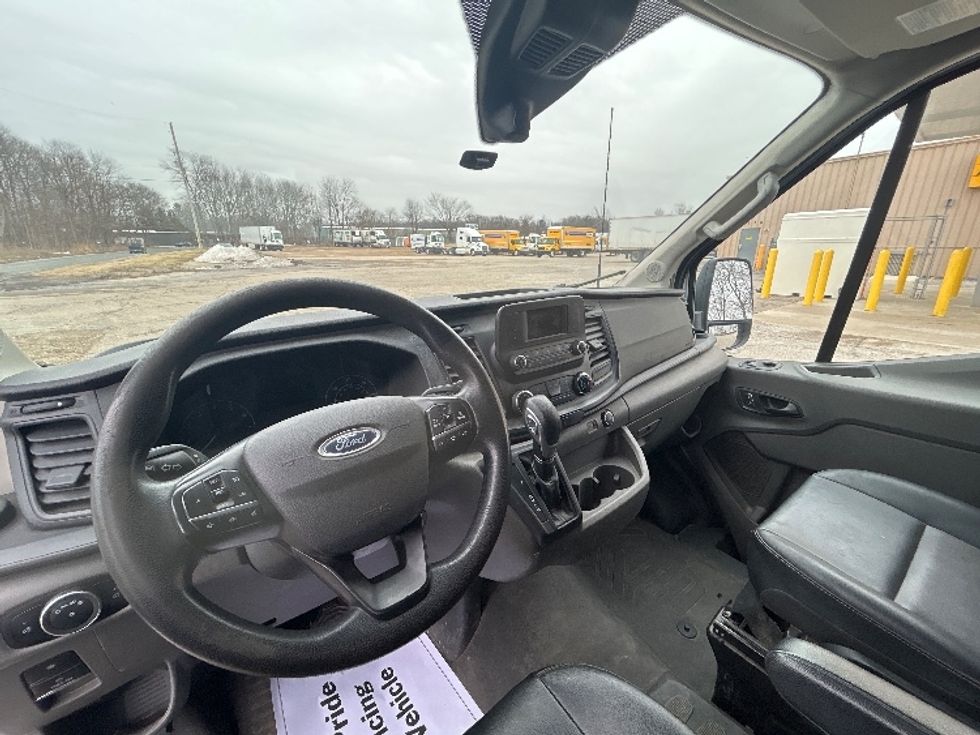 Cargo Van (Panel Van)-Light and Medium Duty Trucks-Ford-2022-Transit 250-Kalamazoo-MI-109,750\n\t\tmiles-$ 34,500 - Image 18