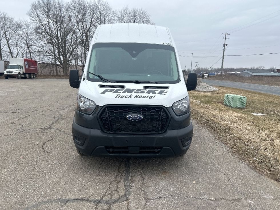 Cargo Van (Panel Van)-Light and Medium Duty Trucks-Ford-2022-Transit 250-Kalamazoo-MI-109,750\n\t\tmiles-$ 34,500 - Image 2