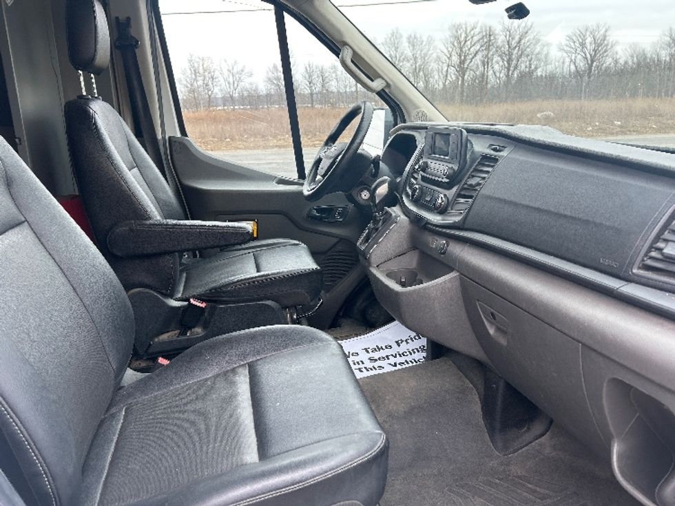 Cargo Van (Panel Van)-Light and Medium Duty Trucks-Ford-2022-Transit 250-Kalamazoo-MI-109,750\n\t\tmiles-$ 34,500 - Image 22