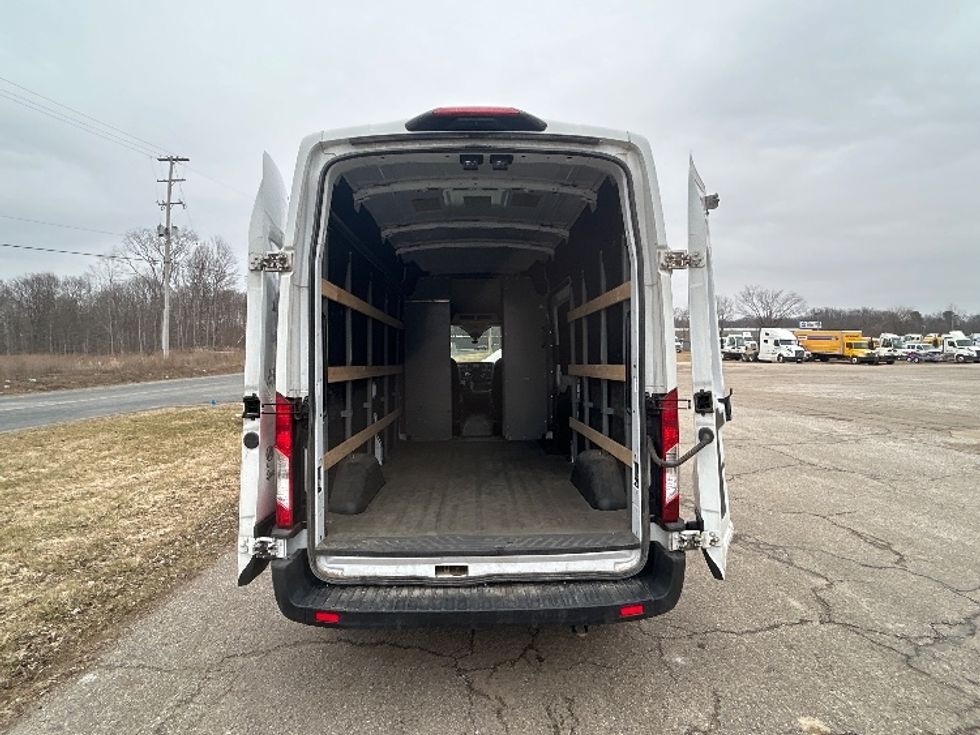 Cargo Van (Panel Van)-Light and Medium Duty Trucks-Ford-2022-Transit 250-Kalamazoo-MI-109,750\n\t\tmiles-$ 34,500 - Image 9